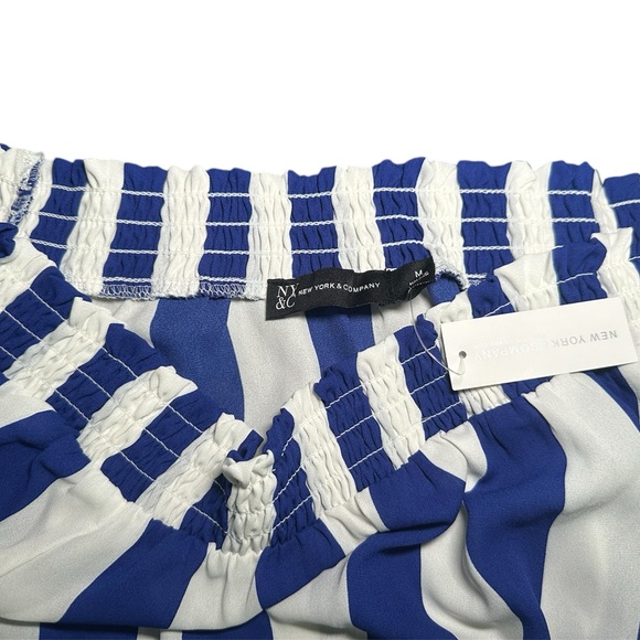 Blouse - Picture 2 of 3